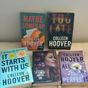 Paperback Book Set - Mixed Color Covers